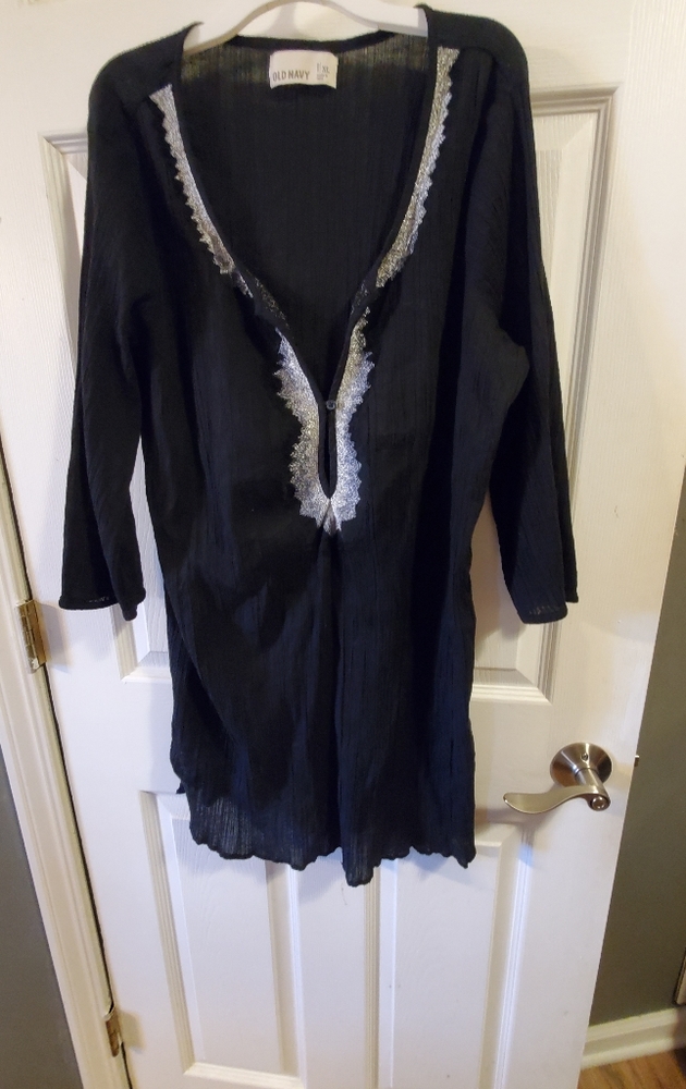 Old Navy size XL Swim Suit Coverup.
